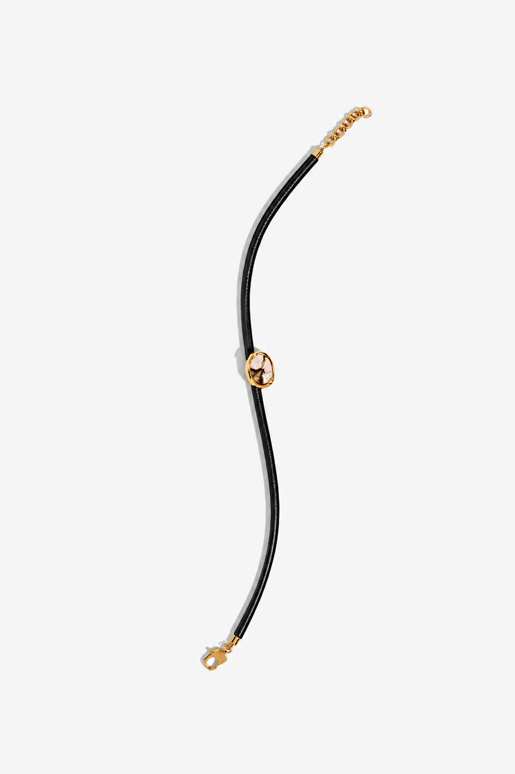 The Confessions Choker in Noir