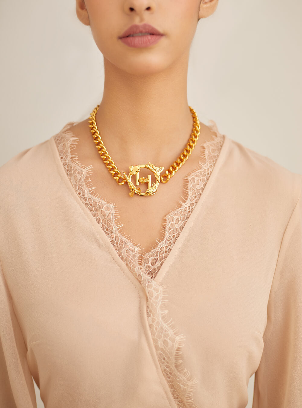 22kt gold choker