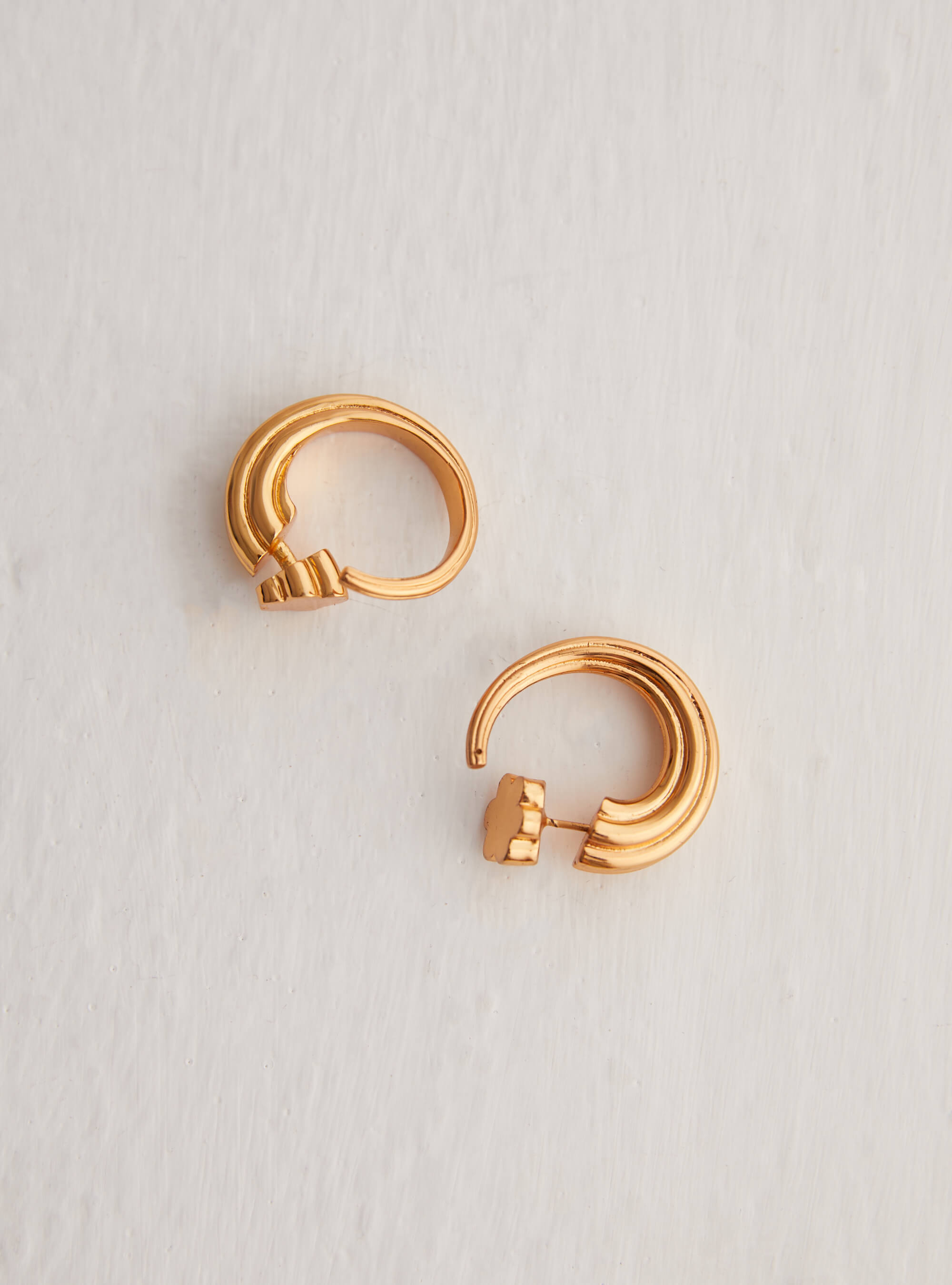 Flora Design Hoop Earrings