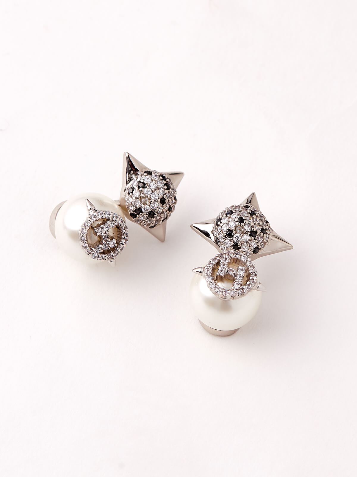 Studs jewellery for women