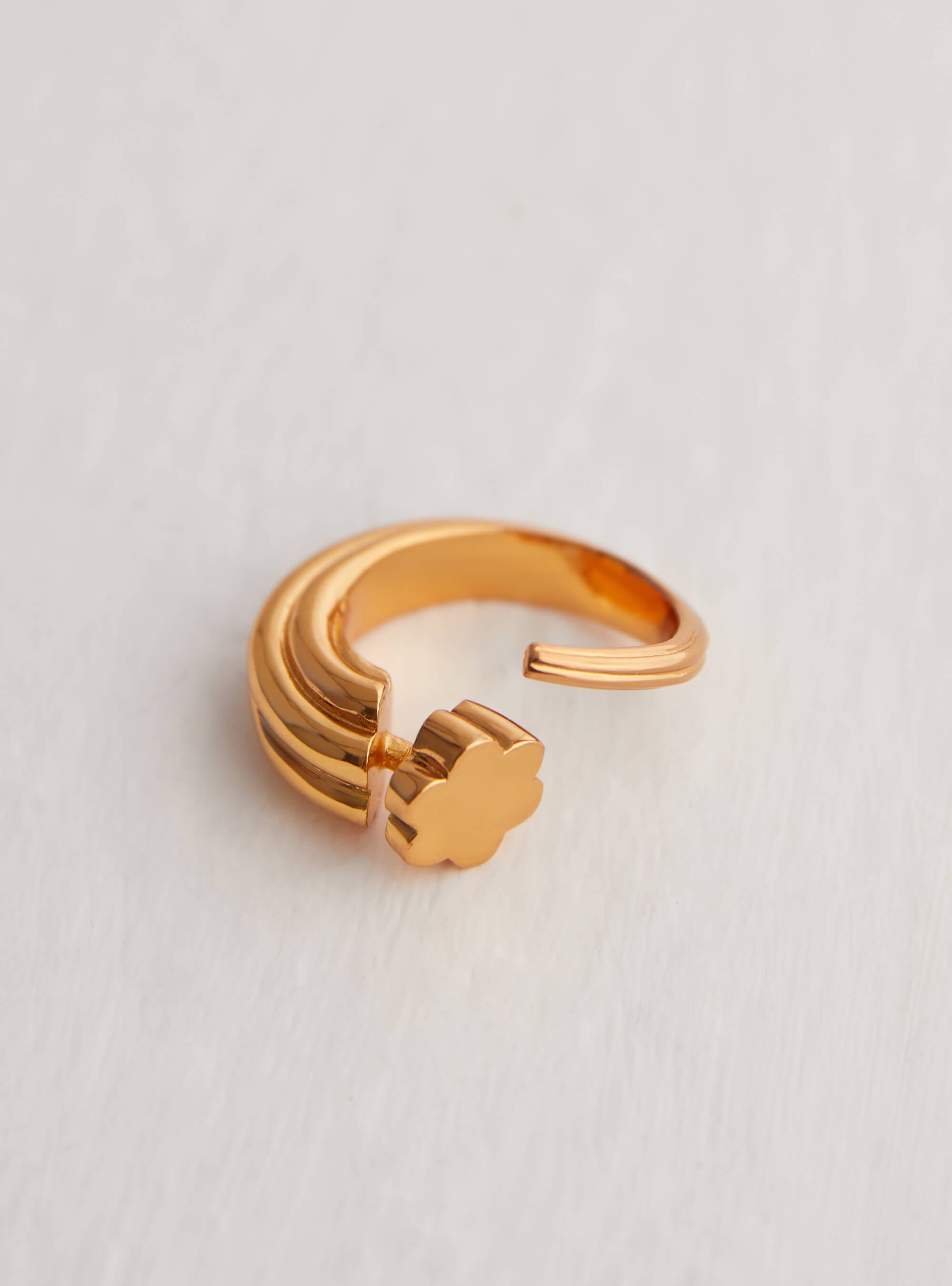 Alia Bhatt Wearing OH Poppi Tuscon Ring