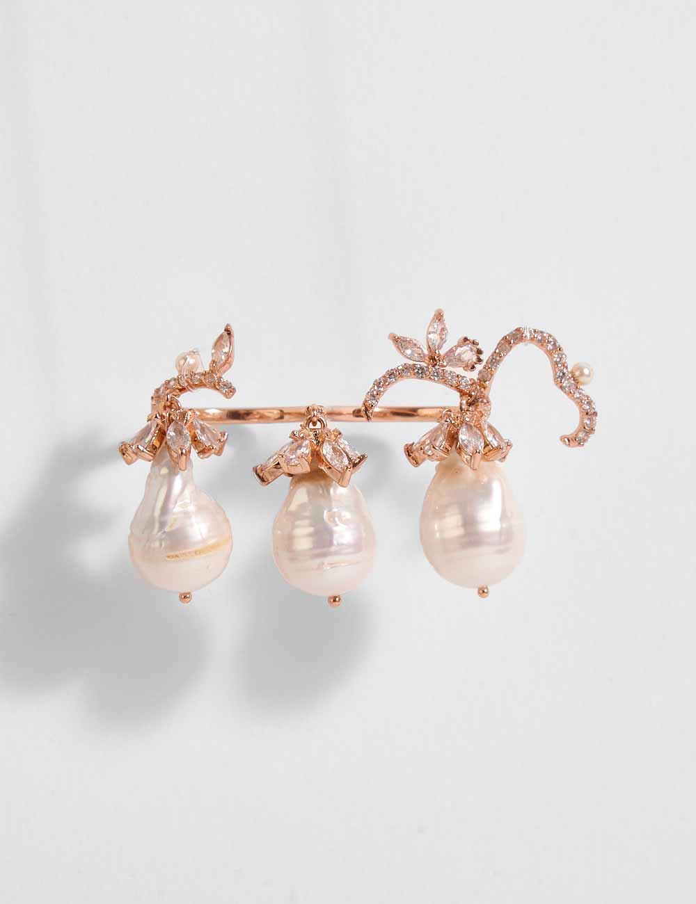 double finger pearl ring