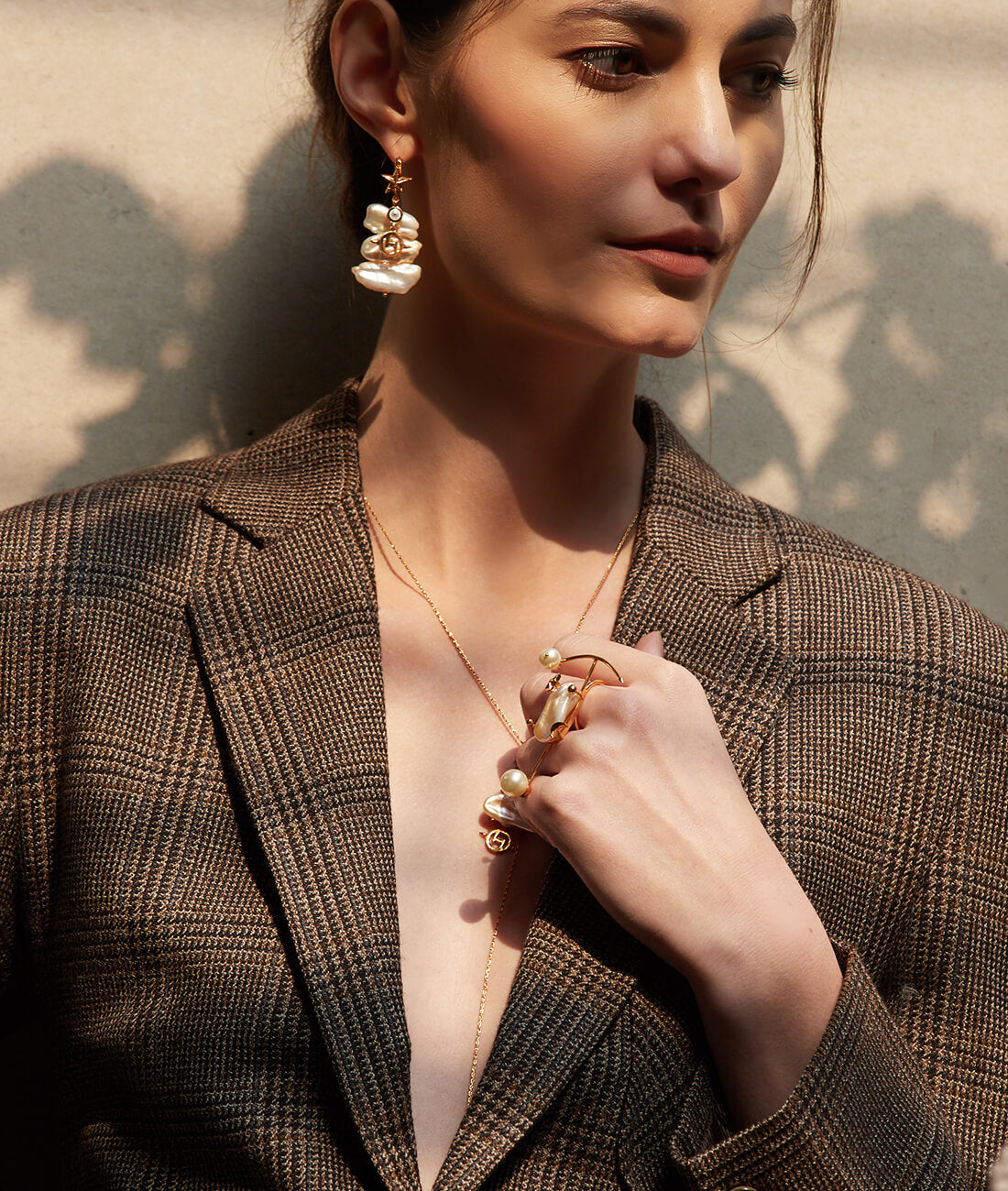modern pearl drop earrings