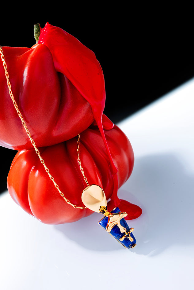The Lazuli Sculpt Pendant Necklace