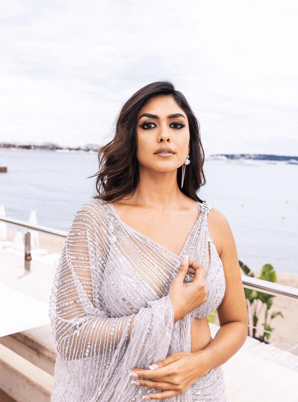 Celeb Mrunal Thakur Earrings
