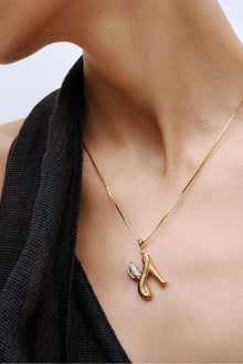 KOKO Alphabet Pendant "H"