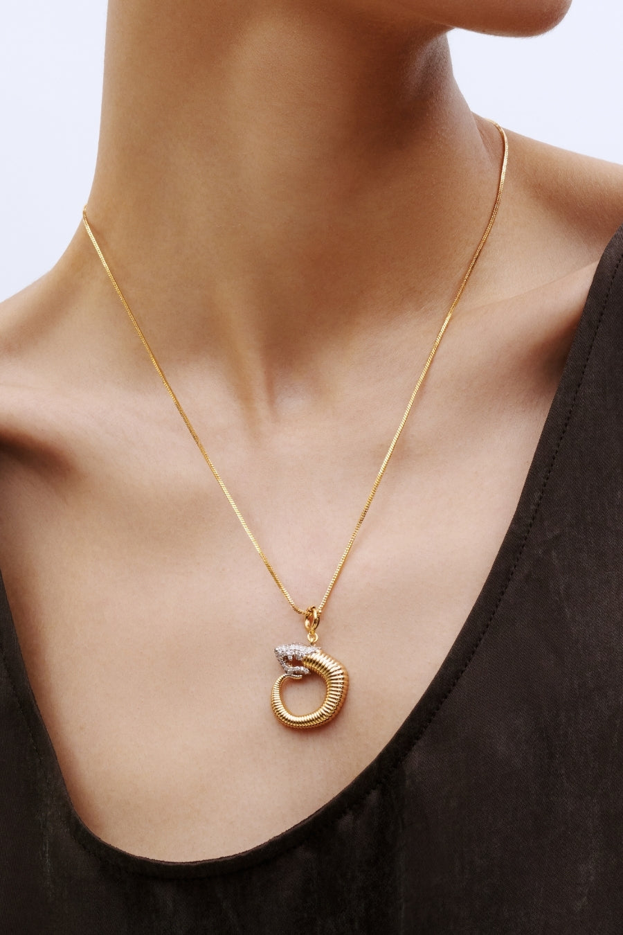 KOKO Alphabet Pendant "O"