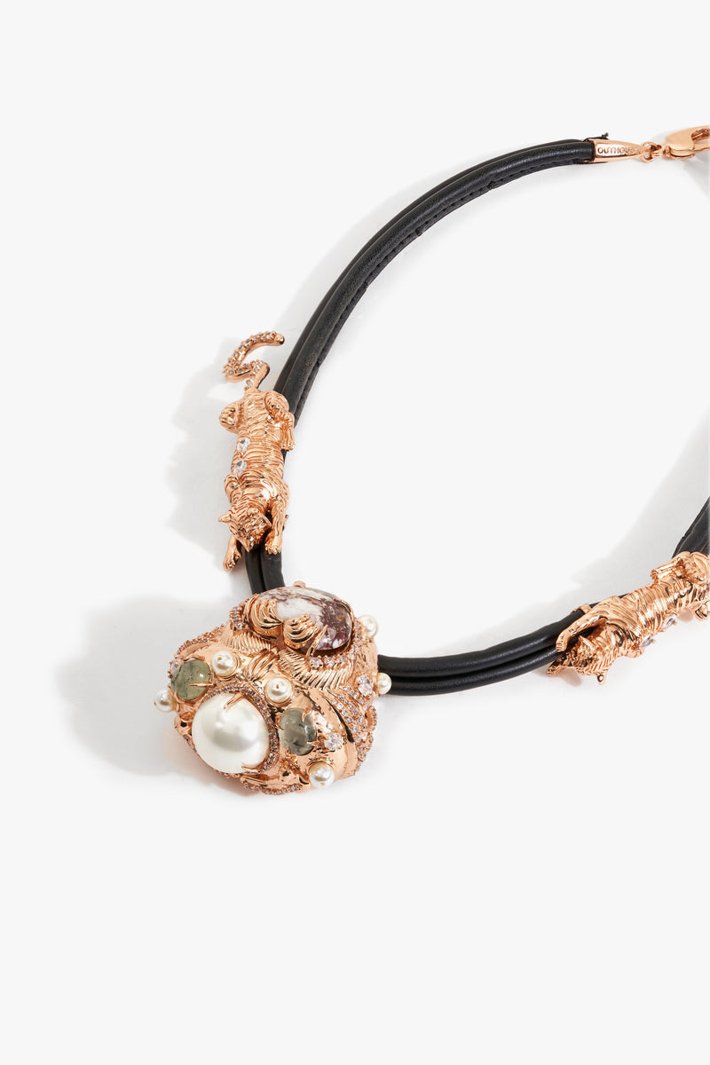 The Wild Empress Rope Hasli in Dalmatian Stone