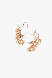 Wild Majestic Pearl Veil Earcuffs