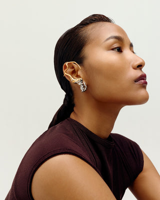 Seris Coil Ear Cuff