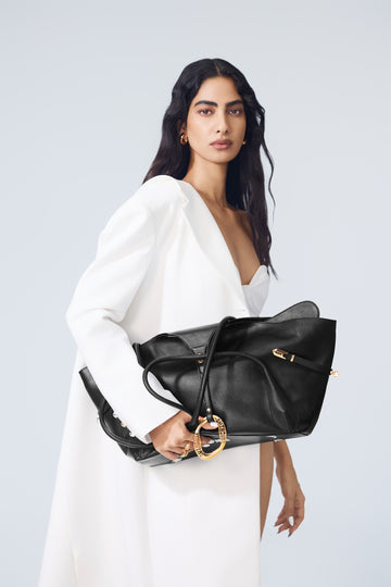 The Boss Tote Bag in Raven Black