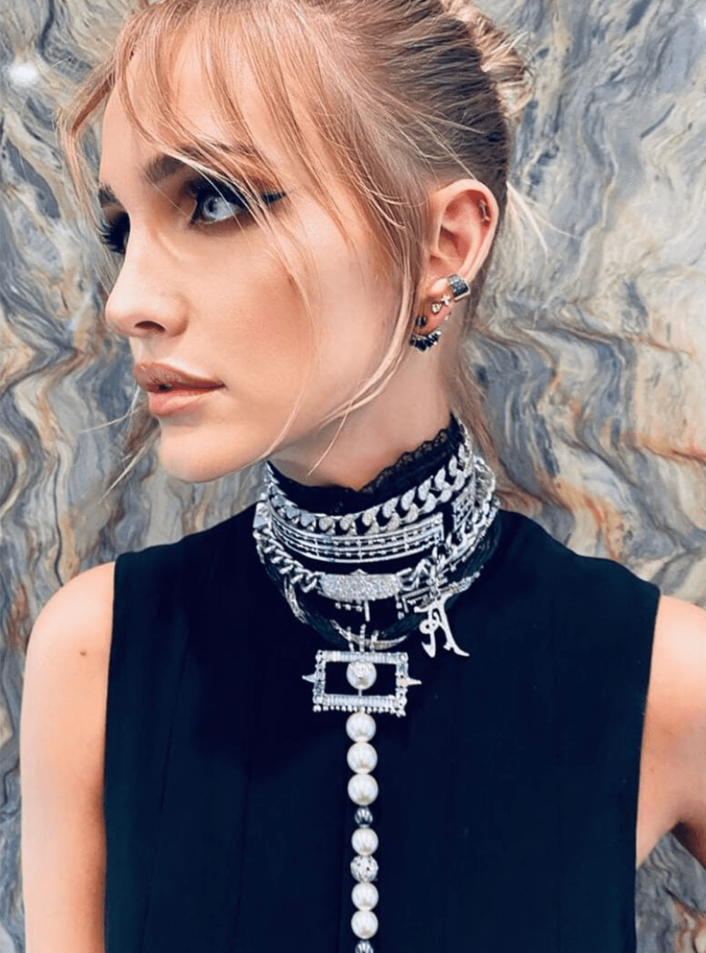 Simpsons necklace 2025