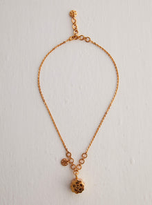 Gold Pendant Necklace