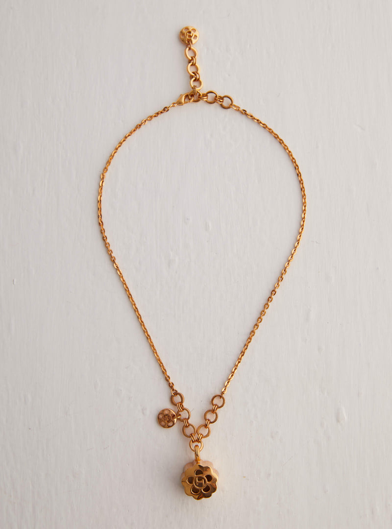Gold Pendant Necklace