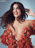 Janhvi Kapoor Wearing Tucson Hoop Earrings