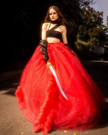 Joey King In Outhouse Earrings