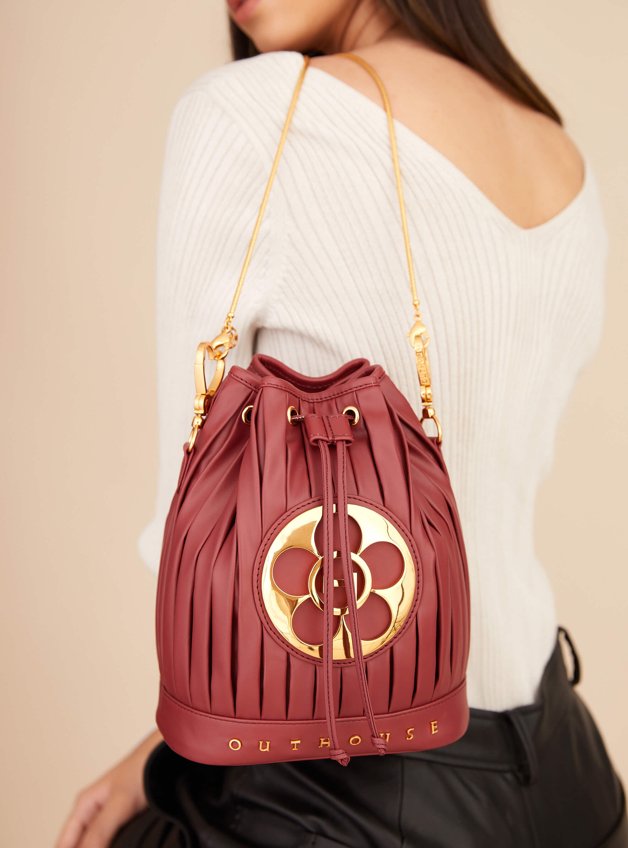 Outhouse: OH Poppi Bucket Bag in Noir Black Rosewood Maroon