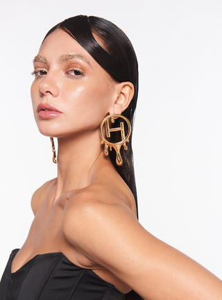 Drip "OH" Maxi Studs Earrings In Gold Finish