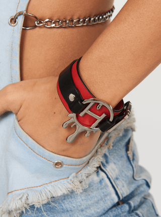 Drip "OH" Monogrammed Women Leather Bracelet In Crimson Crush Red