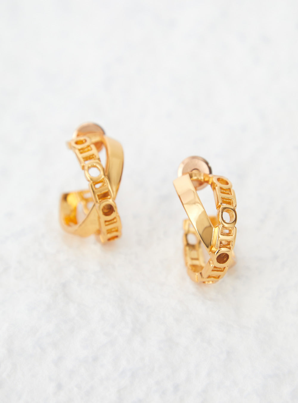 Overlapping ARCHWAY HOOP Earrings