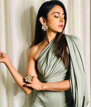 celebrity bridal emerald ring