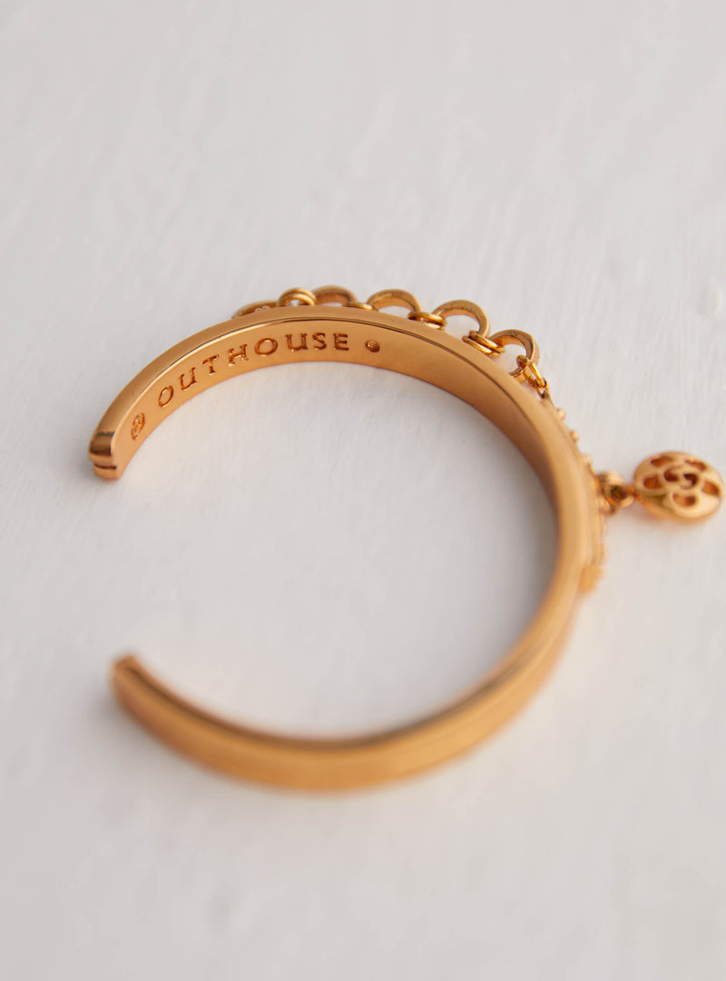 fashionable cuff bracelet