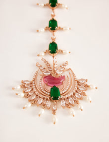 handcrafted maang tikka
