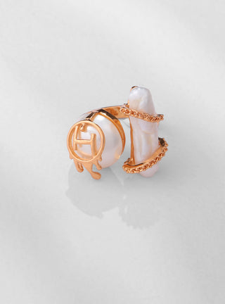 designer gold ring with pearls 
