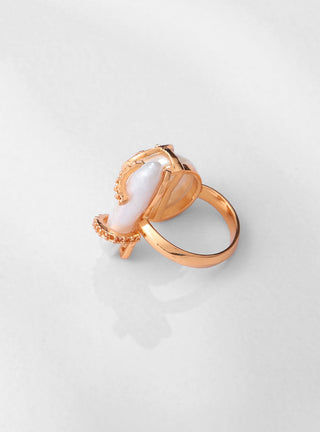 premium gold ring with studded pearl