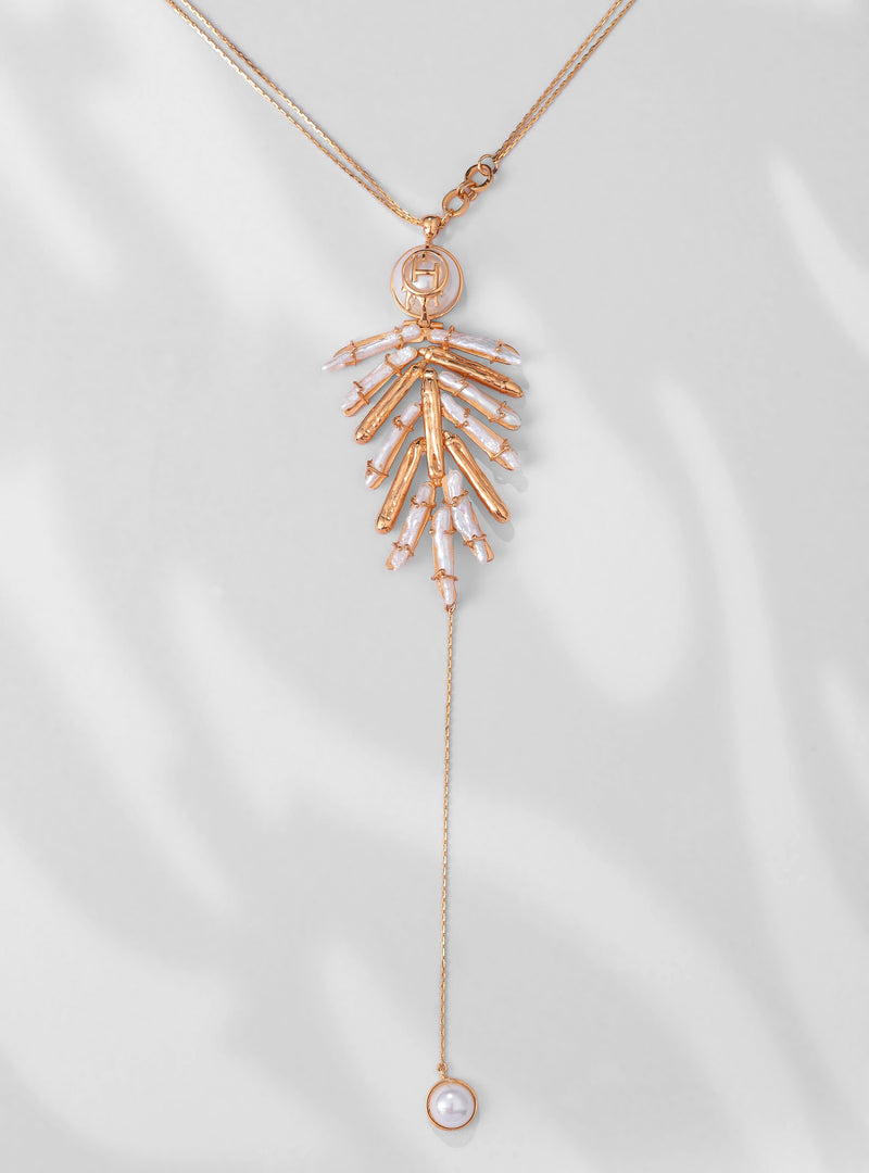 Pearl Drop Necklace in Gold