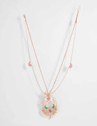 layered pendant necklace
