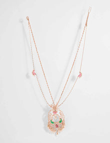 layered pendant necklace