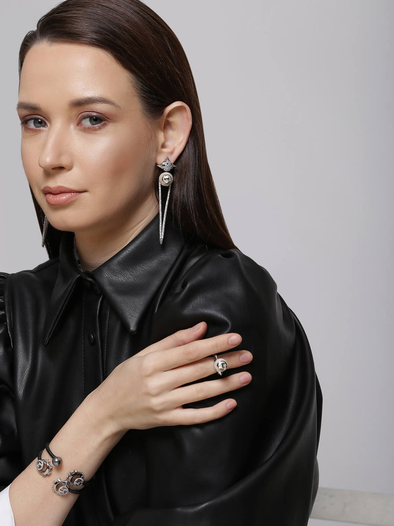 modern pearl jewellery