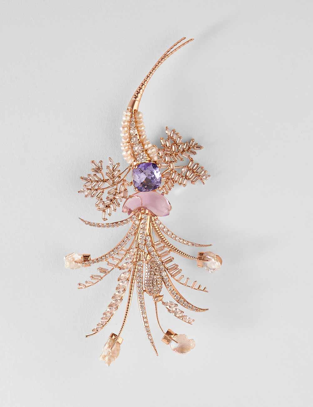 palm motif brooch